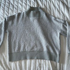 Women’s sweater 💚